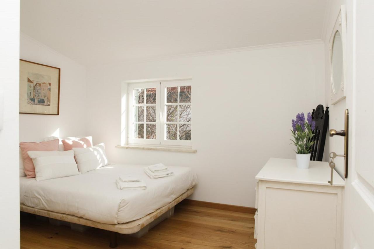 Cushy Apartment With Garden In Estoril Exterior foto